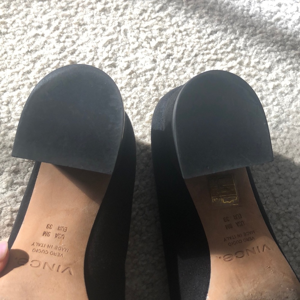 Vince Rafe Flared Pumps - Picture 9 of 11